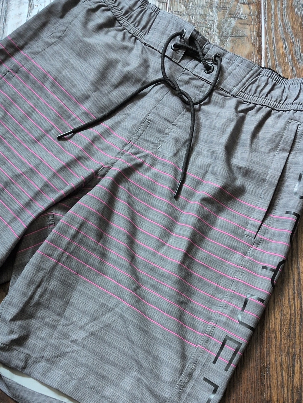 SPYDER I  Grey & Pink Static Stripe Elastic Waist Swim Trunk Boardshorts, S